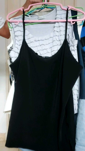 036 เสื้อผ้ามือสองญี่ปุ่น สวยไม่แพ้มือหนึ่ง งานแบรนด์ งานป้าย เสื้อแฟชั่น สายเดี่ยว เสื้อแขนกุด น่ารัก 🍬