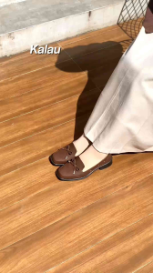 Sepatu wanita pantofel terbaru ONE LOVE seri CARMEN model cantik dengan aksen pita memakai sol yang empuk dan lentur dengan bahan upper yang lembut dan nyaman di kaki