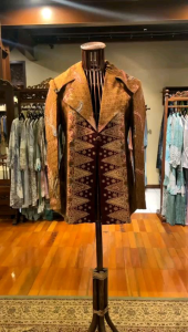 Jena Coat Katun Viscos by Dian Pelangi LIMITED EDITION Cardi Outer Blazer Jaket Cardigan Outer Kerja Kantor Pesta Pernikahan Kondangan Lebaran Casual Fornal Wanita Hijaber Cantik Anggun Modis Modern Simple Elegan Mewah Model Korea Terbaru Batik Kekinian