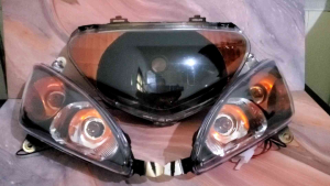 TERLARIS TERMURAH 1 PAKET LAMPU DEPAN LAMPU SEN SEIN MIO SPORTY/ REFLEKTOR HEADLAP LAMPU DEPAN DAN SEN SEIN MIO SPORTY 2 MATA MODEL MX THAILAND COSTUM