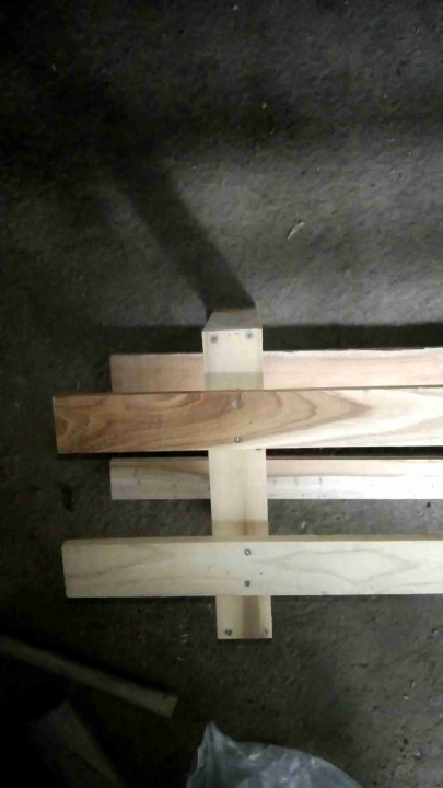 10 อันดับ ชั้นวางกระถางต้นไม้ ยี่ห้อไหนดี? อัปเดตปี 2025