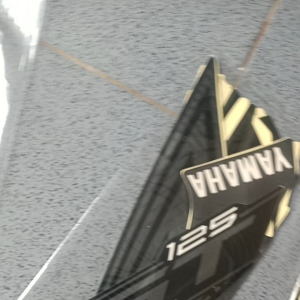 Stiker Striping Motor Yamaha XEON GT 125 2014 Hitam List Body Standar Berkualitas
