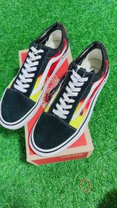 Vans off the wall classics