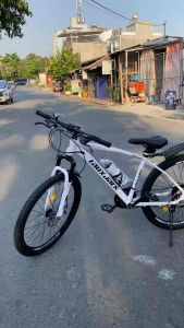 Xe đạp thể thao Laux Jack bản S300 26 inch kèm chắn bùn còi đèn phản quang bánh 26inch 21 tốc độ
