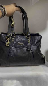 Like new/unused Ashley Python pure leather 2way tote bag