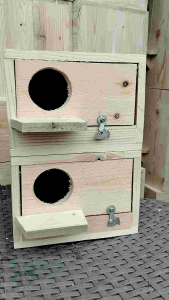 Birds nestbox size W5 x H5 x L7 inches