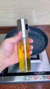 Bình Xịt Dầu Ăn Nhà Bếp Chất Liệu Thủy Tinh Sang Trọng Dung Tích 100ml Dạng Phun Sương