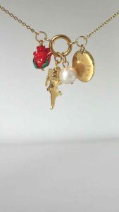 Morethanyoursee | Red rose cupid Necklace สร้อยคอโซ่จี้สแตนเลสทอง 18k แก้วมูราโน่งานแฮนด์เมด