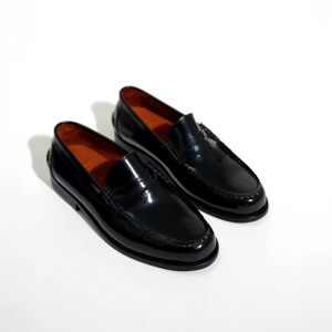 Moonlife Rosee II - black brush offf รองเท้าหนังแท้