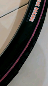 Ban Luar 28 x 1 1/2 Swallow 6PR Tebal Sepeda Becak Gerobak Barang Lis Merah Jambu Ban Luar Tebal