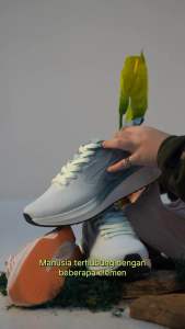 Phoenix Zenith sneaker pria sepatu running  sepatu olahraga