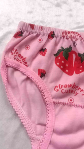 SUPER MURAH ISI 12 PCS CELANA DALAM ANAK PEREMPUAN MOTIF STRAWBERRY/ CD ANAK ISI 12 PCS BAHAN LEMBUT