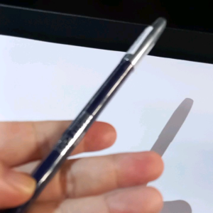 exp.15/10/25 **พิจารณาก่อนสั่ง**  ดินสอเขียนขอบตา อายไลเนอร์ เขียนคิ้ว มิสทิน บิวตี้พลัส  เนื้อนุ่ม เขียนง่าย แท่งเล็ก พกพาสะดวก eyeliner Mistine มิสทีน