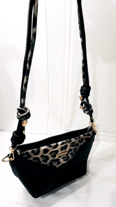 Womens Leopard Pattern Crossbody Bag Elegant Shoulder Handbag Black