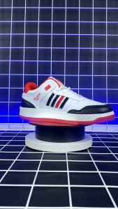 SEPATU SNEAKERS PRIA DAN WANITA IMPORT TERBARU DAN TERMURAH 2025