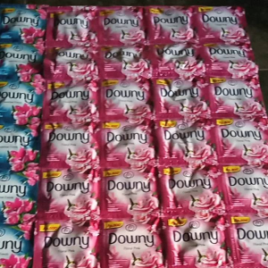 Downy Saset 500 48 Pcs Semua Warna: Pewangi Anti Apek