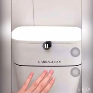 Minimalist Style Household Kitchen Wall-Mounted/ Traceless Adhesive Trash Bin With Lid Living Room Toilet Kitchen Cabinet Trash Basket Large Capacity 卫生间垃圾桶壁挂免打孔挂式奶油风厕所专用浴室夹缝家用有盖纸篓