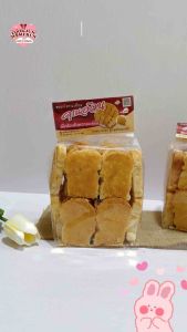 ขนมปังกระเทียม "คุณอ้วน" : หน้าหนึบ เข้มข้น หอมกระเทียมเนยสด อร่อยหยุดไม่ได้