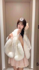 Áo choàng cổ điển phong cách lolita