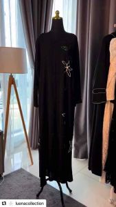 Elegant Dubai Abaya Premium Set Deep Black Base with Delicate Hand Applied Beadwork Flowing Floral Design Soft Premium Fabric Minimalist Front Hidden Closure