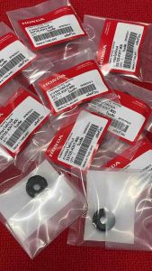 ยางเรือนไฟท้าย แท้ศูนย์100% (33705-KW7-900) WAVEW110IW125I ยางรองยึดบานพับเบาะ NOVATENADASHSONIC