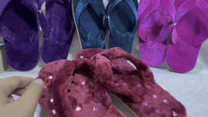 FURRY INDOOR SLIPPERS - TSINELAS PAMBAHAY SOUVENIRS FOR MEN AND WOMEN BALBON PANG BAHAY GAWANG PINOY MATIBAY AT MAGANDA
