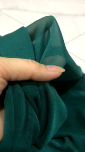 vải thun lưới dai co dãn 4 chiều mềm rũ màu xanh _( khổ 1m6)