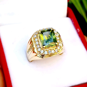 CINCIN BATU GREEN PRIDOT KOTAK CUTTING