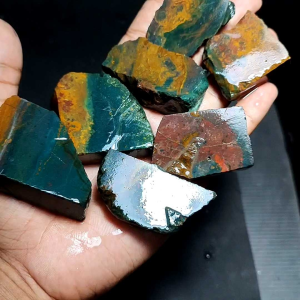 Bahan Bongkahan Pancawarna Klawing / Bahan Lempengan Batu Akik Pancawarna Bisa Pilih Variasi