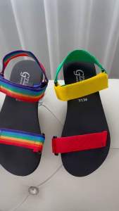 รองเท้าแตะรัดส้น GC-26-เรกเก้ สีสันสดใส พื้นนู่มใส่สบายเท้า สายสามารถปรับระดับได้ ใส่ลูยน้ำได้ สินค้าทางร้าน QC ก่อนส่งทุกคู่