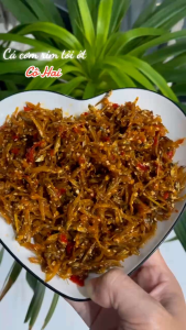Cá Cơm Rim Tỏi Ớt Cô Hai 250gram - Cay giòn vừa miệng đậm đà hương vị miền Trung