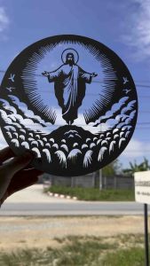 งานเหล็กฉลุลาย "พระเยซูคริสต์ทรงฟื้นคืนพระชนม์" รายละเอียดคมชัดทุกเส้นสาย สะท้อนความยิ่งใหญ่และความหวัง เหล็กหนา 1.2mm