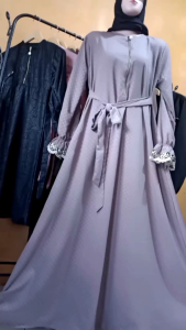 Gamis Abaya Embos Terbaru: Desain & Pilihan untuk Acara