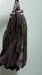 ยางปัดล้อรถบรรทุกสำเร็จชุดละ12มัดสวยๆปัดเงาแน่นอน