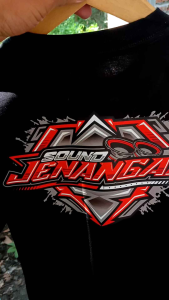 Kaos Sound Jenangan Pria Hitam Katun Pendek