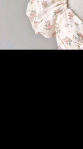 เสื้อผ้าฉลุุ ลายดอกไม้หวาน แขนพอง ปลายบอลลูน kmestyle