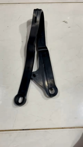 Karet Tahanan Rantai Kawasaki KLX 230 (Bantalan Guard Rantai Stenkas) Original