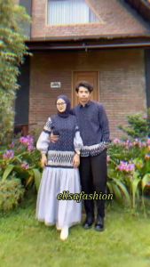 Baju Couple Tenun Ethnik & Kemeja Polkadot: Desain Trendy Untuk Pernikahan