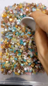 20gram manik tabung cat eye glass beads manik kaca