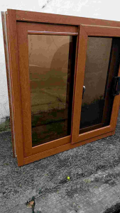 60cm×60cm wood grain finished sliding window with screen