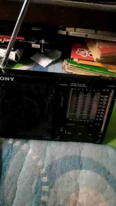 Radio Jadul Merk Sony Tahun 80-an