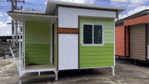 บ้านน๊อคดาว ห้องนอน 3 × 3 เมตร ห้องน้ำ 1.5 เมตร ระเบียงหน้า 1.5 เมตร