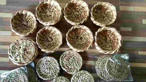 ที่รองแก้วผักตบชวา ขนาด 7- 8-8.5 cm.