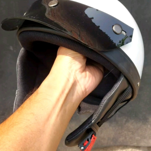 Helm Vespa White Gloss plus pet black solid