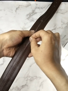 Ikat Pinggang Pria Kulit Sabuk Kulit Resleting/Sleting