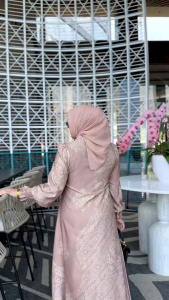 PARAMITHA DRESS BY IRNA EMERALD