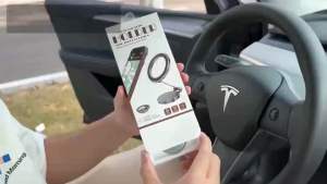 1ที่วางโทรศัพท์ในรถยนต์แม่เหล็กดูดซับพับ360 ° รถหมุนแดชบอร์ดนําทาง