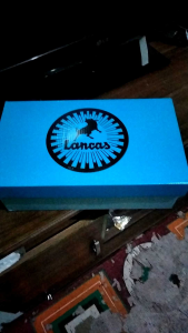 Sepatu Sandal Pria: Desain Modern & Nyaman untuk Aktivitas Sehari-Hari