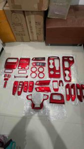 ครอบฝาเก๊ะสีแดงลิมิเต็ดไม่ใช่งานสติกเกอร์นะครับสินค้าส่งจากเมืองไทยถึงไวนะครับ