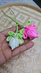 ก้านดอกบัวพับ ดอกไม้ดินปั้น ดอกไม้ตกแต่งแจกัน พาน